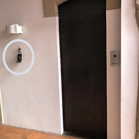 Luxury Industrial Vicino Al Centro Con Garage