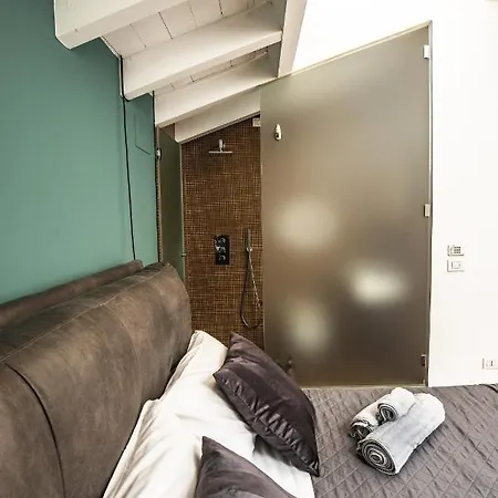 Apartment Luxury Industrial Vicino Al Centro Con Garage Brescia