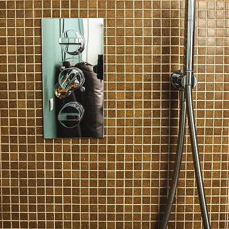 Luxury Industrial Vicino Al Centro Con Garage * Brescia