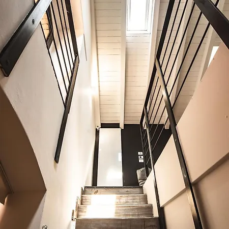 Apartment Luxury Industrial Vicino Al Centro Con Garage