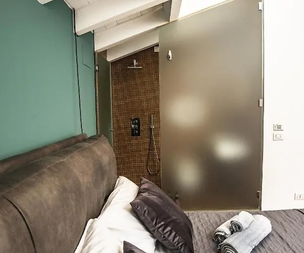 شقة Luxury Industrial Vicino Al Centro Con Garage بريشا