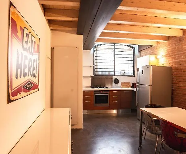 Luxury Industrial Vicino Al Centro Con Garage Brescia