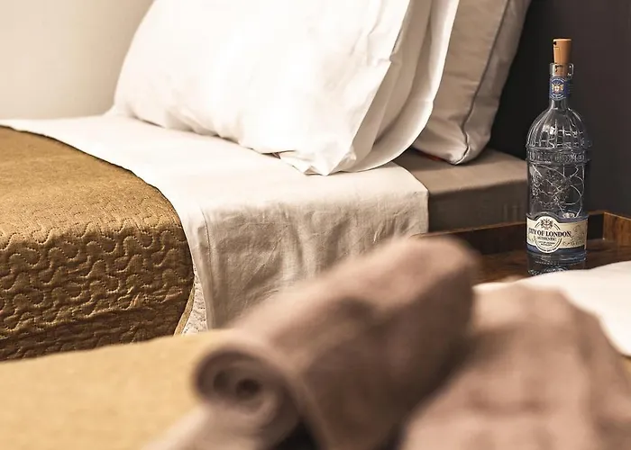 Luxury Industrial Vicino Al Centro Con Garage Апартаменти