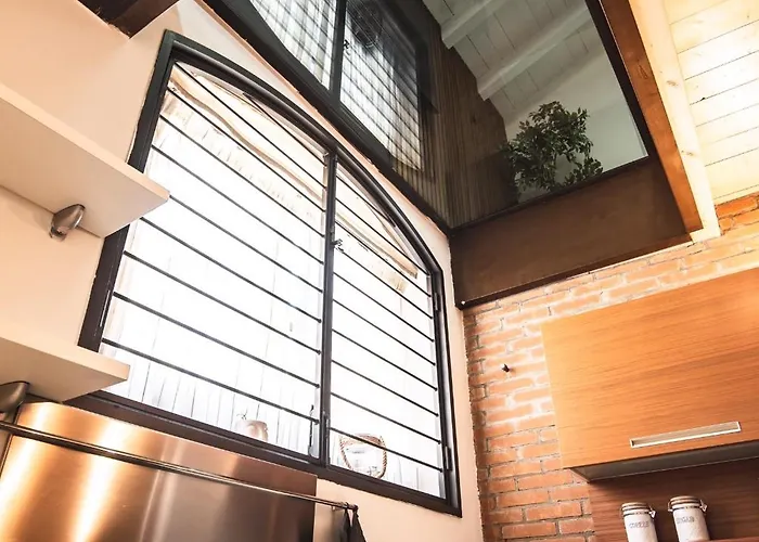 Luxury Industrial Vicino Al Centro Con Garage * بريشا