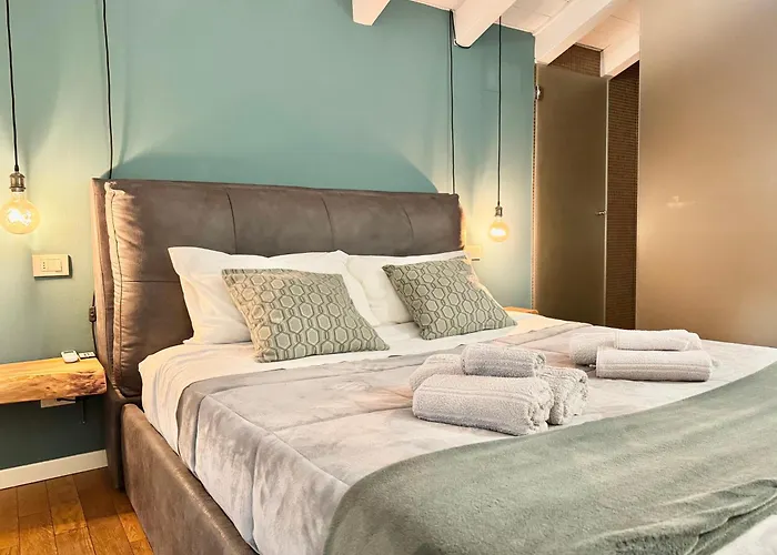 Апартаменти Luxury Industrial Vicino Al Centro Con Garage Брешія